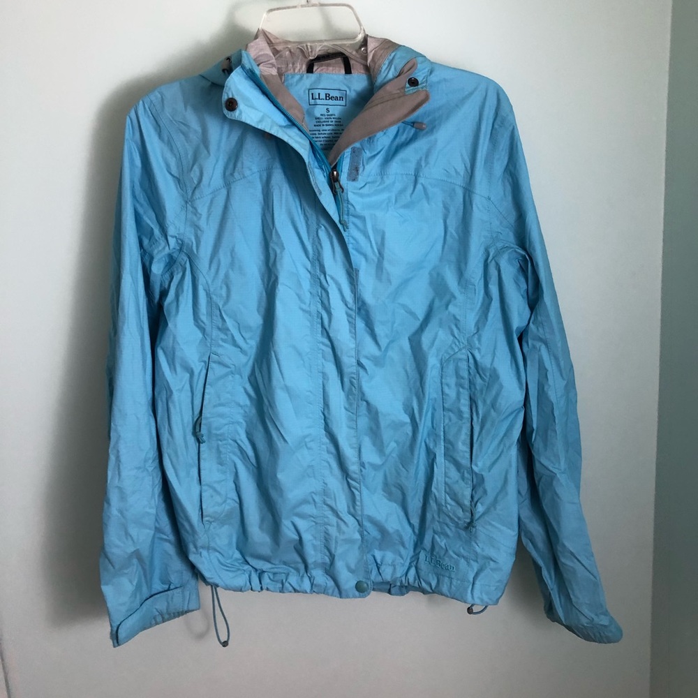 Light Blue LLBean Raincoat Size Small